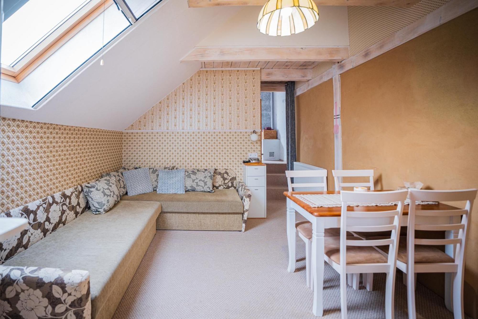 Farma Kozi Dvor Rohozna Appartement Brezno Buitenkant foto