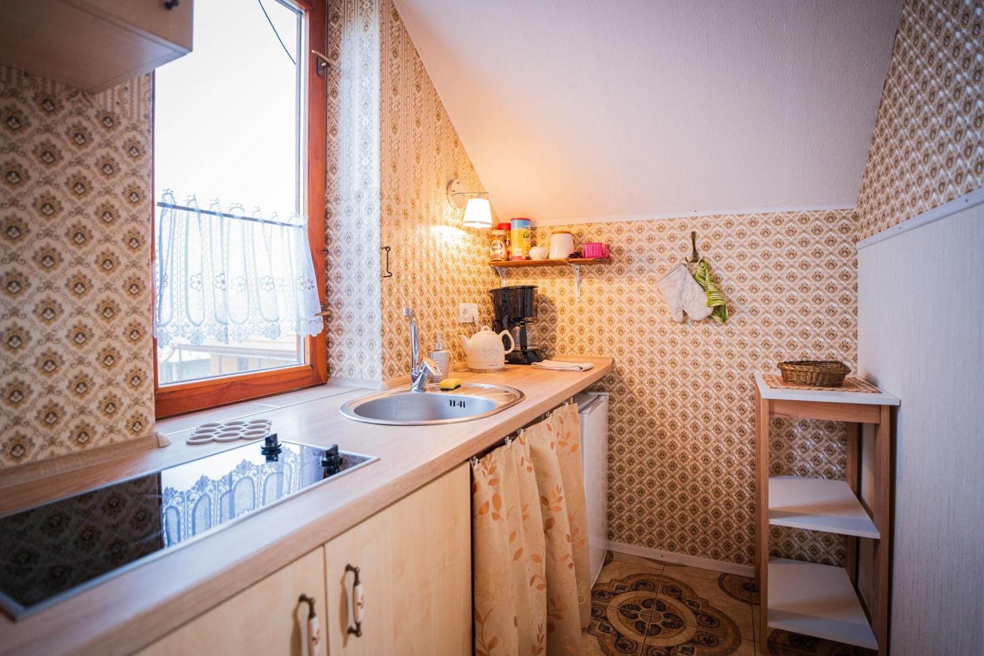 Farma Kozi Dvor Rohozna Appartement Brezno Buitenkant foto