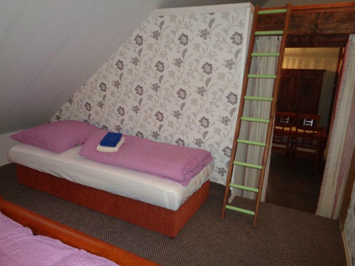 Farma Kozi Dvor Rohozna Appartement Brezno Buitenkant foto